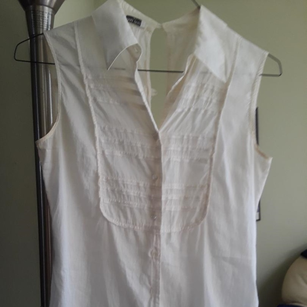 MIU MIU white silk blend shirt sleeveless